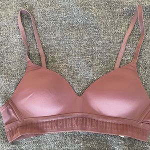 Wear everywhere lightly lined bra